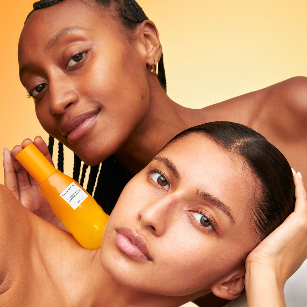 Full-Size (75ml) Cloudberry Bright Essence Toner paired with a golden droplet swatch showing its lightweight texture.