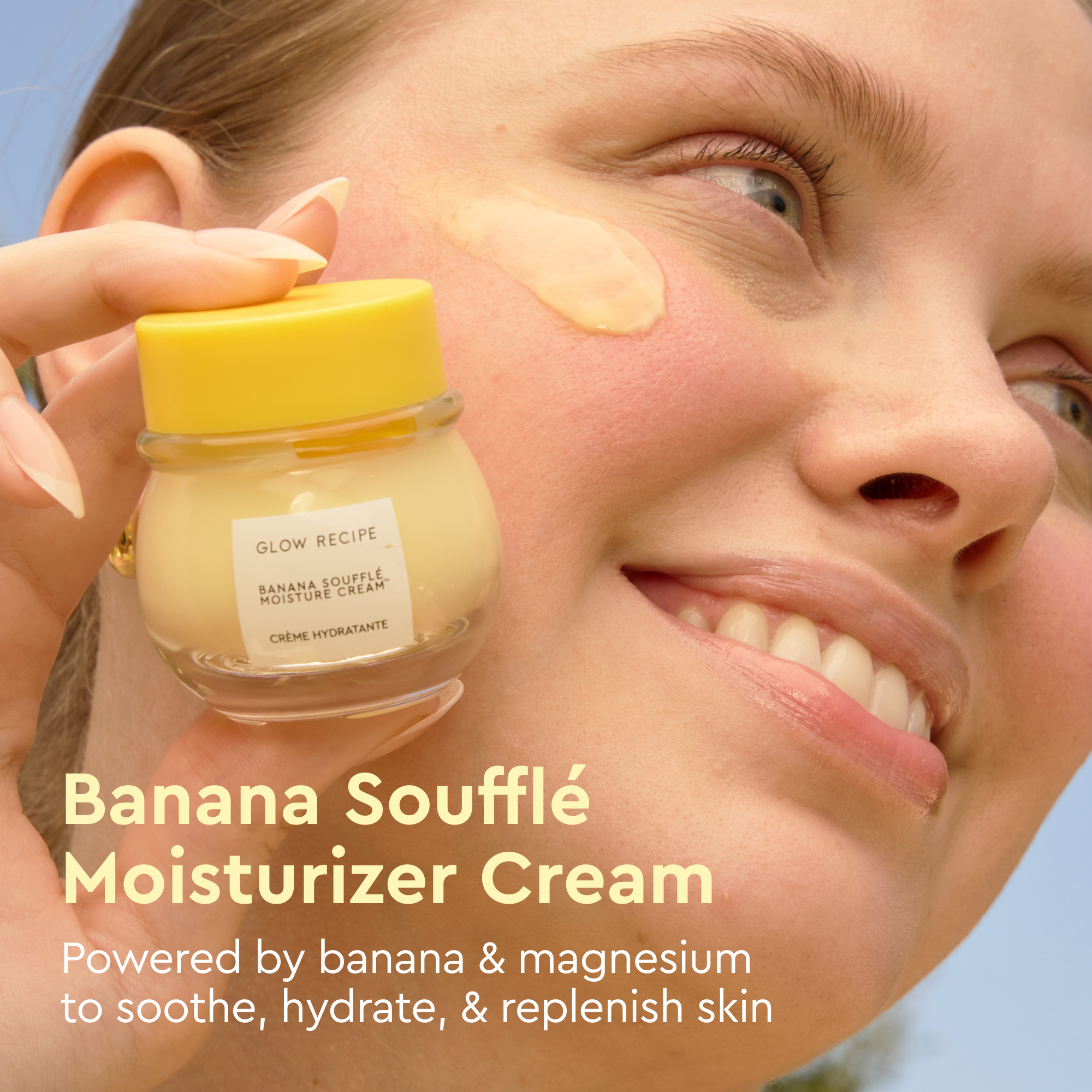 Glow Recipe Banana Souffle Moisture Cream kit infographic highlighting its banana, chia seed, and cica ingredients.