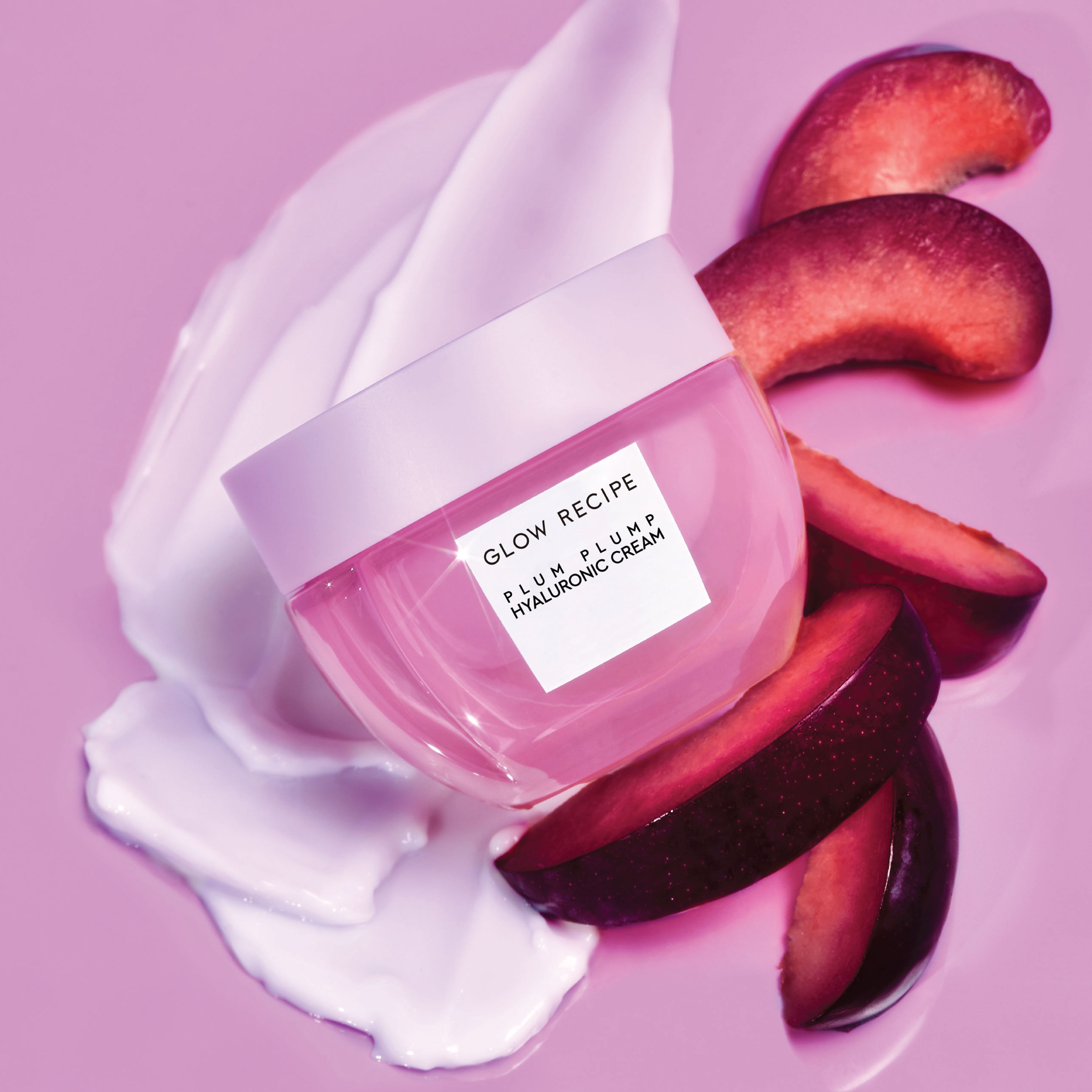 Glow Recipe Double the Plum(p) Kit claims graphic highlighting Plum Plump Hyaluronic Cream's plum and hyaluronic acid hydration.