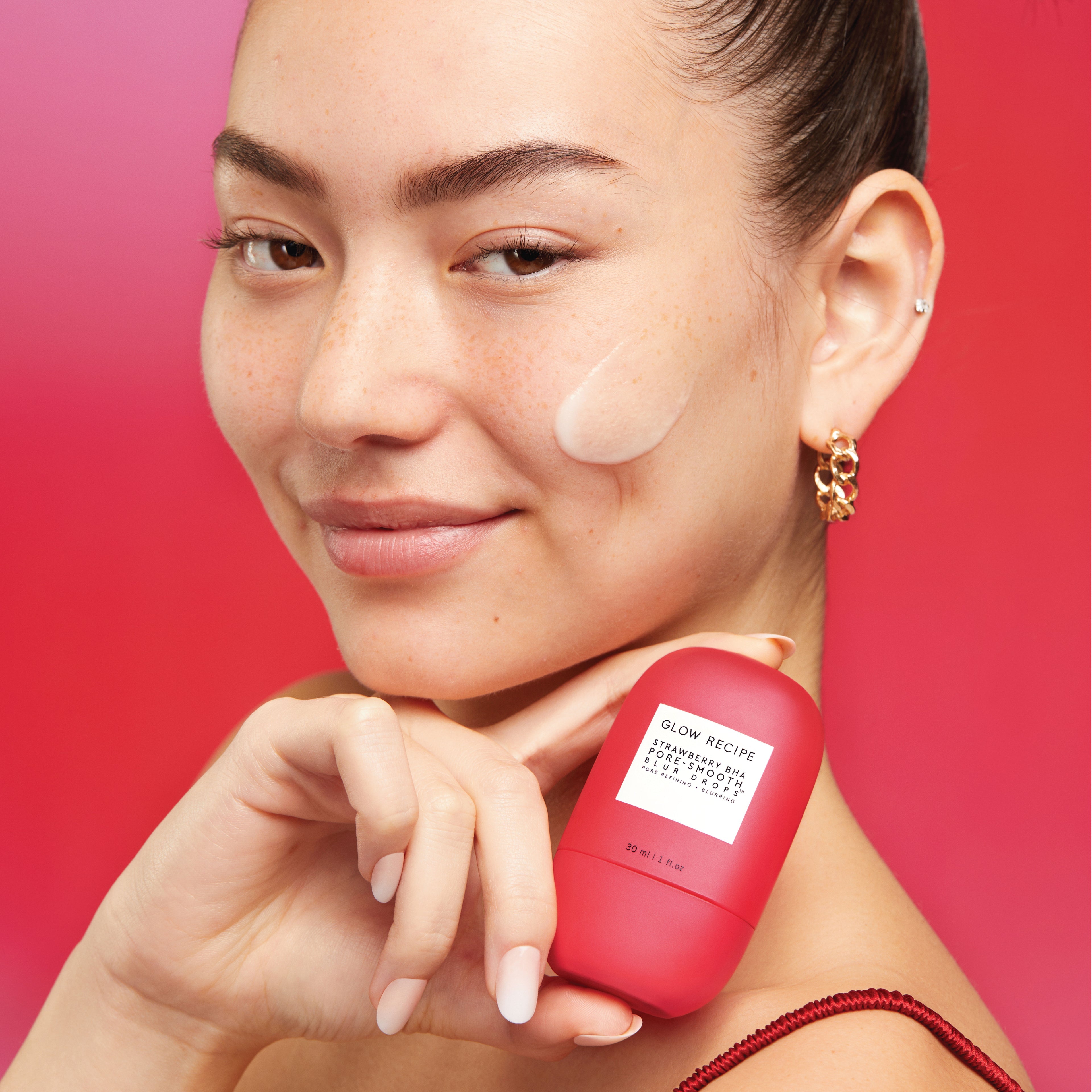 Glow Recipe Strawberry BHA Pore-Smooth Blur Drops highlighted for its mattifying tapioca and rice blend that blurs pores fast.